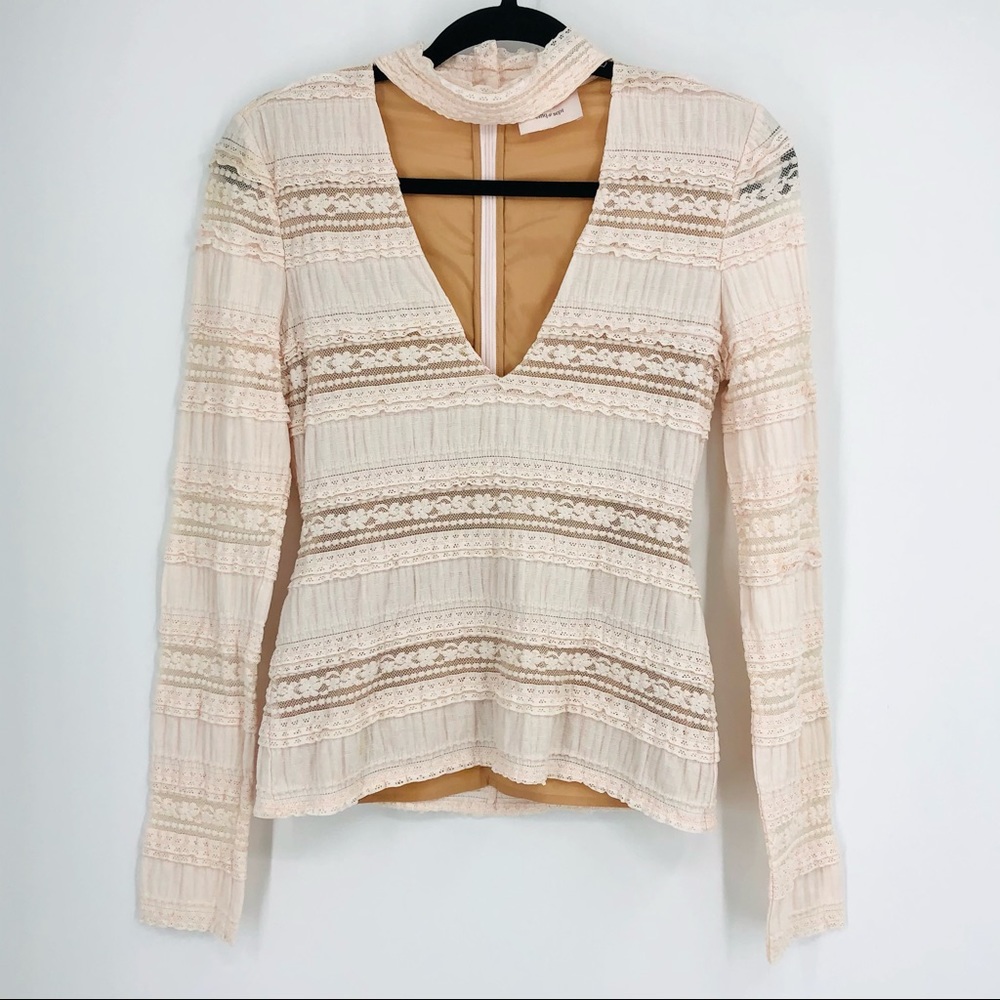 ✨Cinq a Sept Long Sleeve Neck Choker Romantic Blush Lace Top XS Coquette Fairy